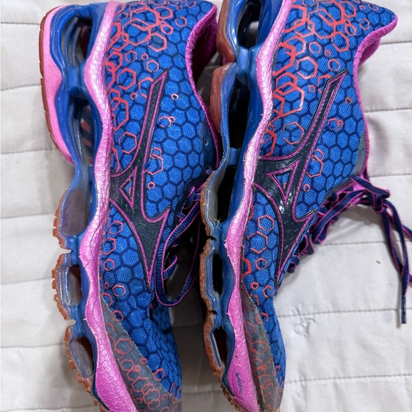 Mizuno Wave Prophecy Women's Athletic Shoes - Picture 2 of 5